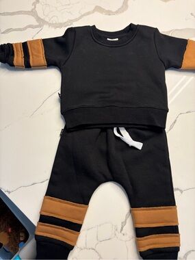 Olive and Scout 12-18 months outfit